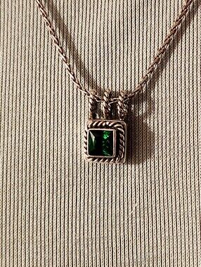 Lori Bond Necklace **